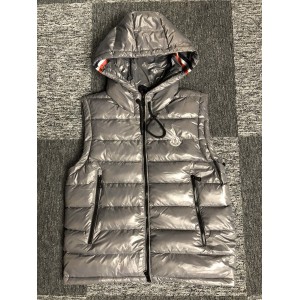 Moncler 2020ss Vest MC330012 Updated in 2020.09.05