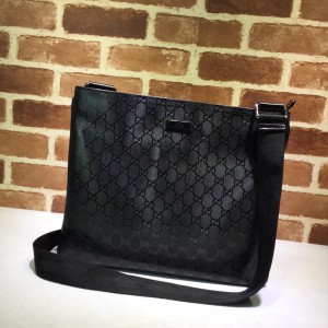 Gucci black flat sling bag with glossy finishing GC06BM152