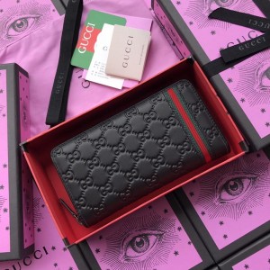 Gucci black leather wallet GC07WM021