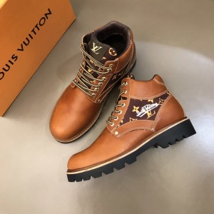 LV Oberkampf ankle boot combines nubuck leather with LV's signature MS021213 Updated in 2019.11.28
