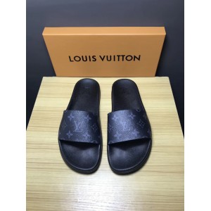Louis Vuitton Palm Slippers in Balck OF_86736F48C709